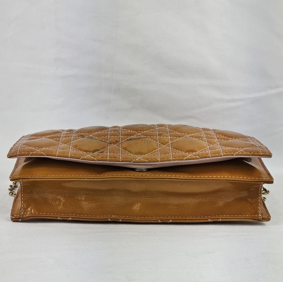 DIOR Patent Cannage Lady Dior Convertible Clutch - Picture 6 of 9